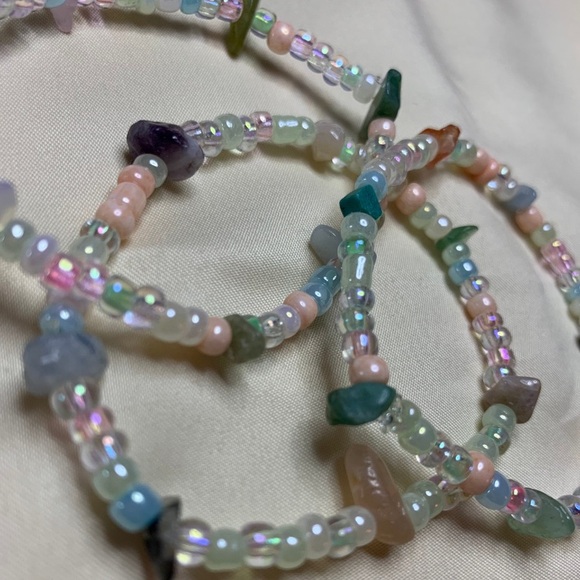 Assorted Stones Seed Bead Bracelet - Picture 3 of 4